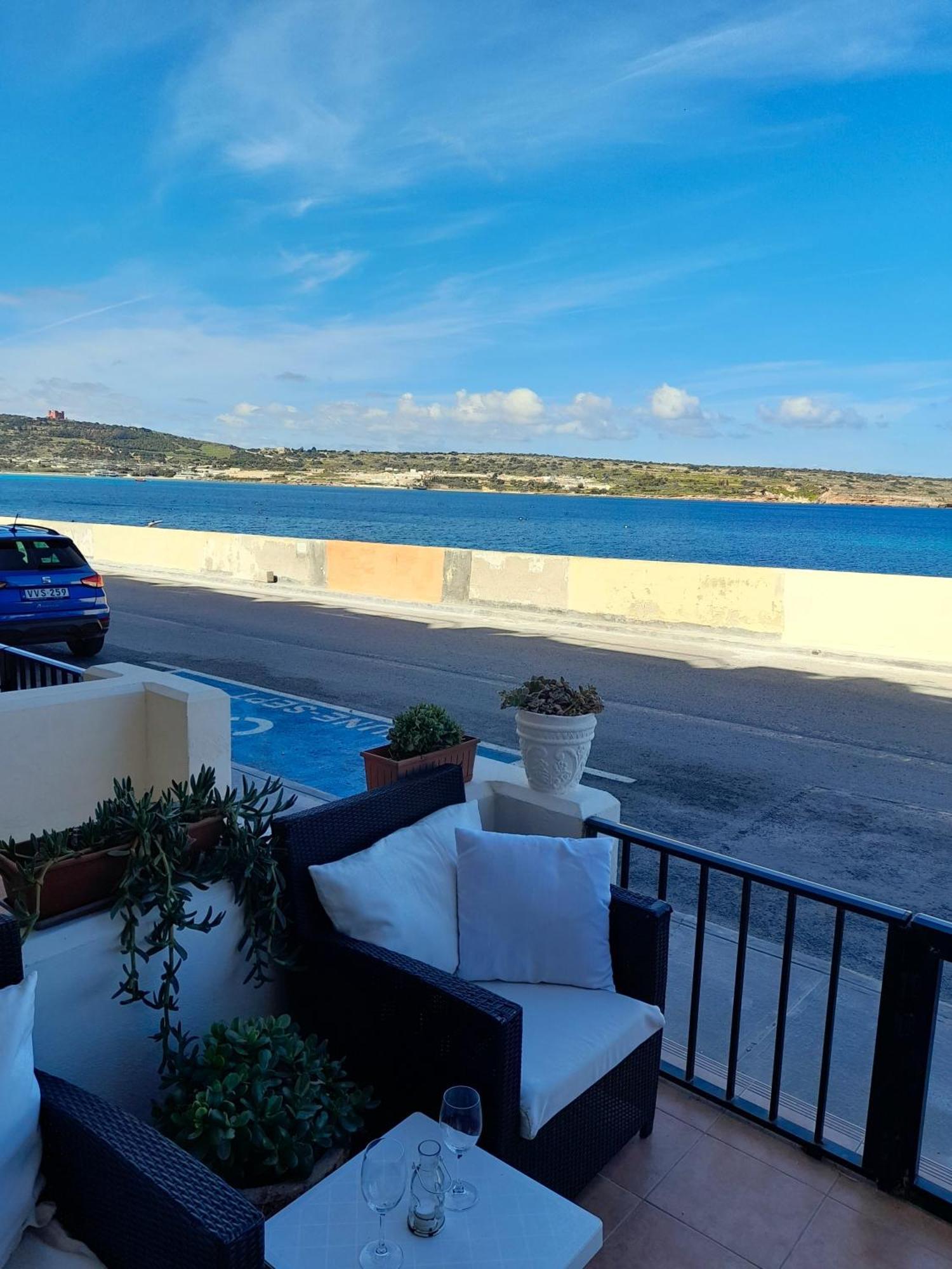 Seafront Maisonette Ocean Views & Terrace Mellieha Exterior foto
